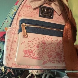 Grand riviera lounge fly back pack